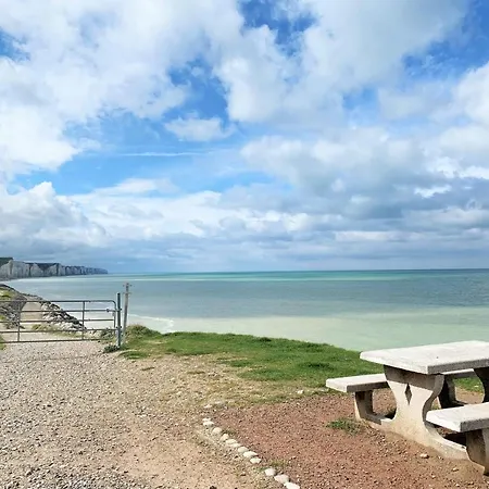 Am 57 - The Blue House *