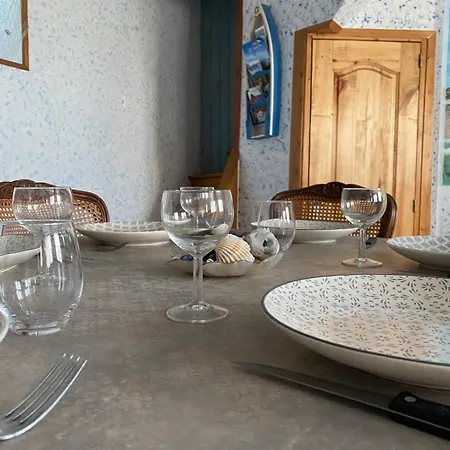 Am 57 - The Blue House בית נופש