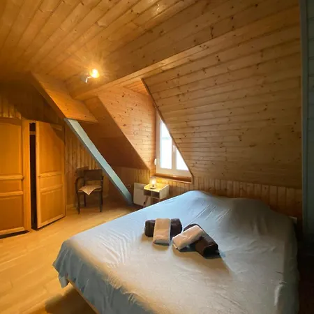 Am 57 - The Blue House אולט