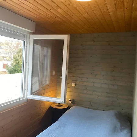 Am 57 - The Blue House *