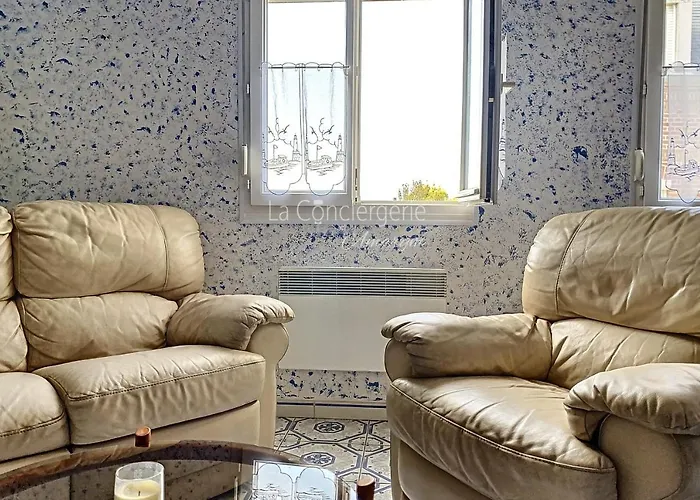 Holiday home Am 57 - The Blue House